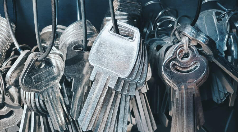 Expert tile roof repair services in Whitethorn, CA